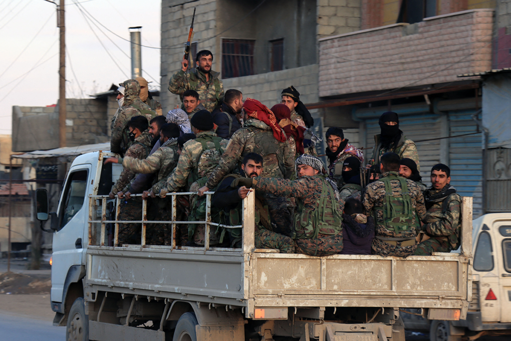 Isis yishe abasirikare 15 ba Siriya